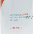 CeCe Total Keratin Complex - Lakier do włosów z keratyną 750ml